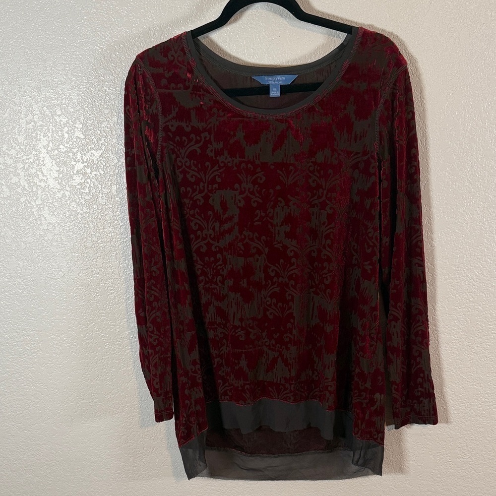 Simply Vera Red Burn Out Velvet Damask Print Long Sleeve Top Semi Sheer Size XL